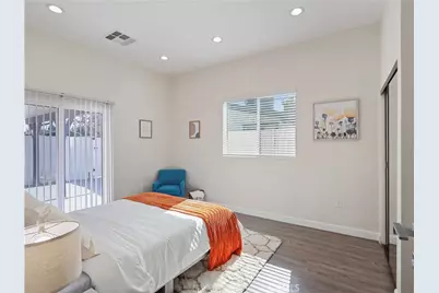 15801 Chatsworth, Granada Hills, CA 91344 - Photo 19