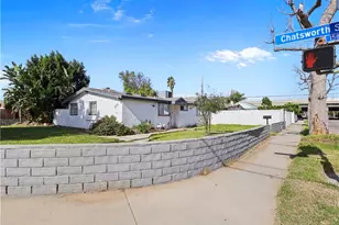 15801 Chatsworth, Granada Hills, CA 91344 - Photo 3