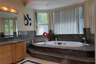 5717 Melvin Ave, Tarzana, CA 91356 - Photo 15