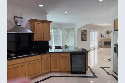 5717 Melvin Avenue, Tarzana, CA 91356 - Photo 5
