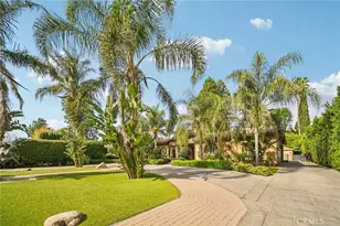 17401 Raymer St, Sherwood Forest, CA 91325 - Photo 3