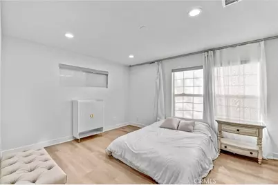 23245 Gonzales Drive, Woodland Hills, CA 91367 - Photo 25