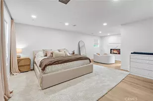 23245 Gonzales Dr, Woodland Hills, CA 91367 - Photo 35