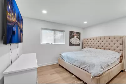 23245 Gonzales Drive, Woodland Hills, CA 91367 - Photo 27