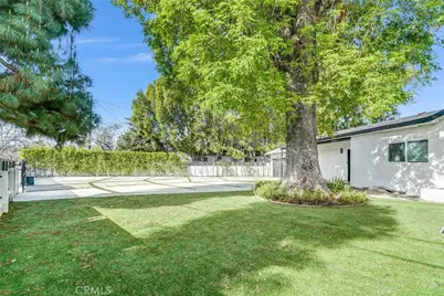 23245 Gonzales Drive, Woodland Hills, CA 91367 - Photo 5