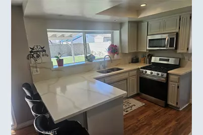 37323 Daybreak Street, Palmdale, CA 93550 - Photo 9