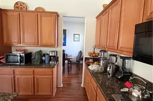 28512 Meadow Heights Ct, Canyon Country, CA 91387 - Photo 17