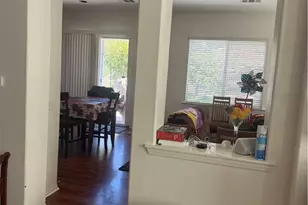 28512 Meadow Heights Ct, Canyon Country, CA 91387 - Photo 9