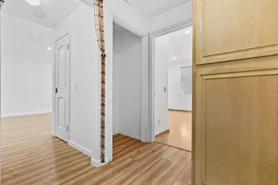 16940 Chatsworth #208, Granada Hills, CA 91344 - Photo 21