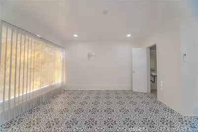 5709 E Beverly Boulevard, Los Angeles, CA 90022 - Photo 31