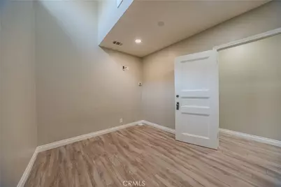 5709 E Beverly Boulevard, Los Angeles, CA 90022 - Photo 17