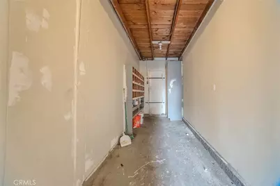 5709 E Beverly Boulevard, Los Angeles, CA 90022 - Photo 25