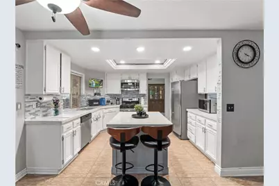 3812 Jonathan Court, Lancaster, CA 93536 - Photo 9