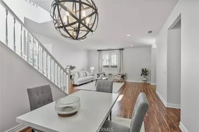 28229 Shirley, Saugus, CA 91350 - Photo 5