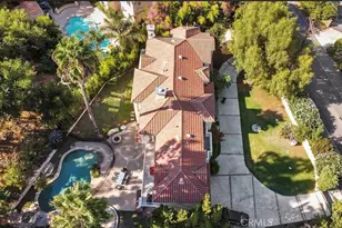 4755 Vanalden, Tarzana, CA 91356 - Photo 3