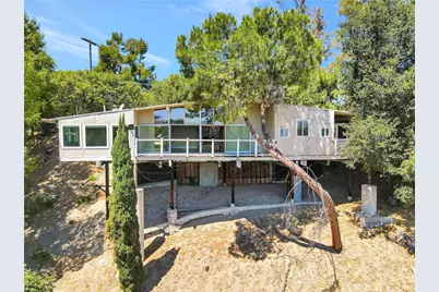 5102 Medina Road, Woodland Hills, CA 91364 - Photo 27