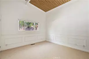5102 Medina Rd, Woodland Hills, CA 91364 - Photo 13
