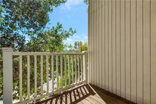 5102 Medina Rd, Woodland Hills, CA 91364 - Photo 19