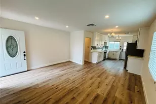 17730 Martha St, Encino, CA 91316 - Photo 5