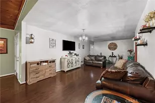 413 W 223rd St, Carson, CA 90745 - Photo 9