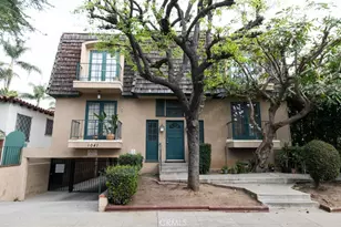 1041 9th St, Santa Monica, CA 90403 - Photo 1