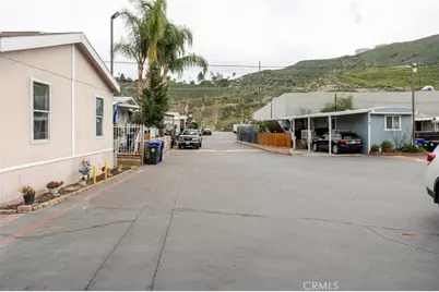 17197 Sierra Highway #17, Canyon Country, CA 91351 - Photo 23