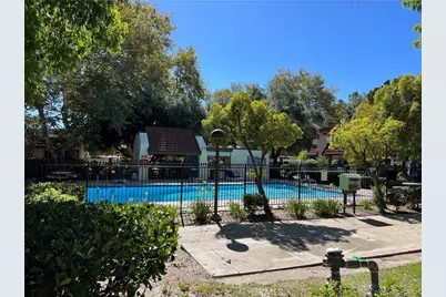 10141 Valley Circle Boulevard #4, Chatsworth, CA 91311 - Photo 25