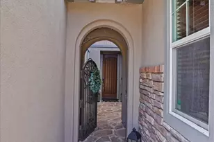 28115 Anvil Ct, Valencia, CA 91354 - Photo 3