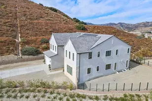 20133 Galway Ln, Porter Ranch, CA 91326 - Photo 7