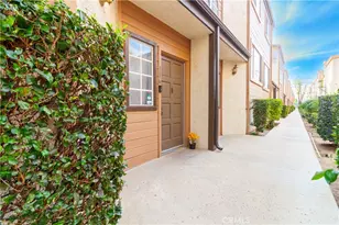 7658 Topanga Canyon, Canoga Park, CA 91304 - Photo 3
