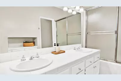 4790 Gondola, Oak Park, CA 91377 - Photo 23