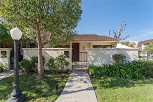 6227 1/2 Randi, Woodland Hills, CA 91367 - Photo 23