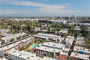 6227 1/2 Randi, Woodland Hills, CA 91367 - Photo 39