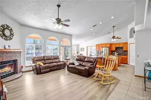 15813 Willow St, Hesperia, CA 92345 - Photo 9