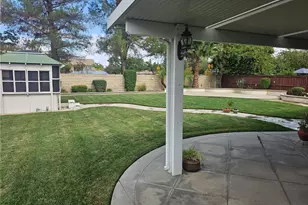 32380 Giverny Ct, Winchester, CA 92596 - Photo 39