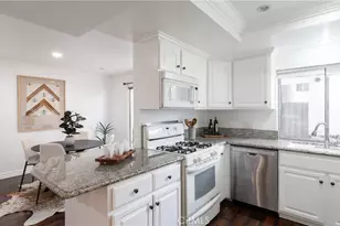 231 Green Lea, Thousand Oaks, CA 91361 - Photo 9