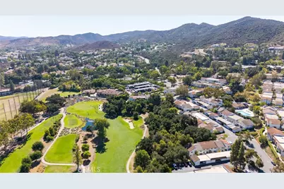 231 Green Lea, Thousand Oaks, CA 91361 - Photo 33