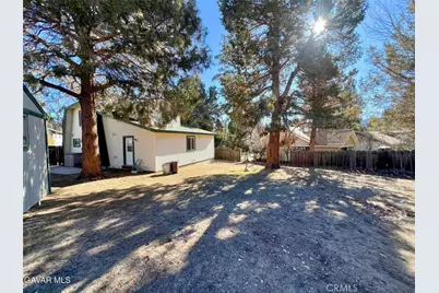 1027 Pine Mountain, Big Bear City, CA 92314 - Photo 31