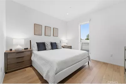 1030 N Kings #405, West Hollywood, CA 90069 - Photo 11