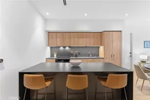 1030 N Kings Road, West Hollywood, CA 90069 - Photo 3