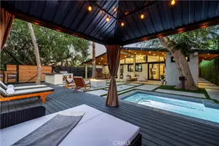 22263 Flanco, Woodland Hills, CA 91364 - Photo 59