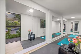 22263 Flanco, Woodland Hills, CA 91364 - Photo 31