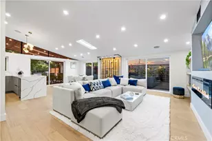 22263 Flanco, Woodland Hills, CA 91364 - Photo 17