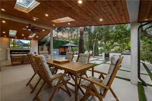 22263 Flanco, Woodland Hills, CA 91364 - Photo 31