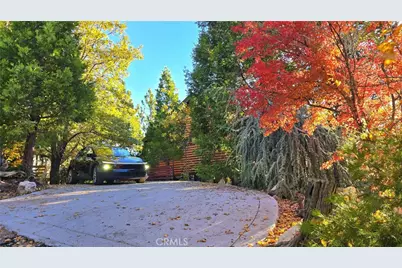 695 Grass Valley Road, Lake Arrowhead, CA 92352 - Photo 3
