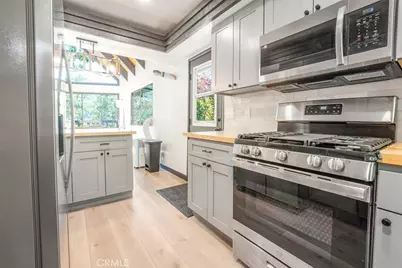 695 Grass Valley Road, Lake Arrowhead, CA 92352 - Photo 45