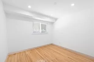 8581 Owensmouth, Canoga Park, CA 91304 - Photo 25