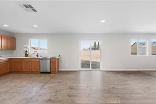 42570 72nd St, Lancaster, CA 93536 - Photo 11