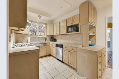 6033 Fulcher, North Hollywood, CA 91606 - Photo 7
