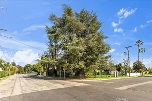 16553 Hartsook, Encino, CA 91436 - Photo 59